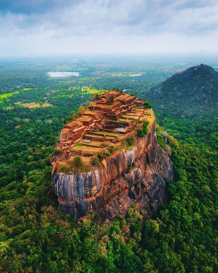 The Perfect 2 Week Sri Lanka Itinerary (Tried and Tested)